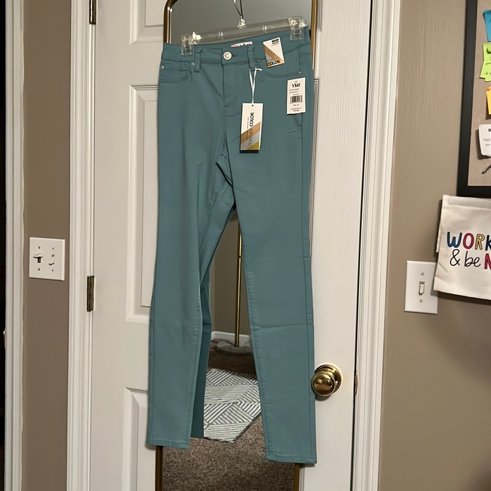 YMI medium mid rise skinny hyper stretch jeans